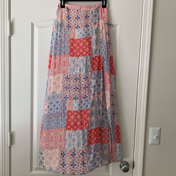 Dress Forum Dresses & Skirts - Dress Forum boho maxi skirt S